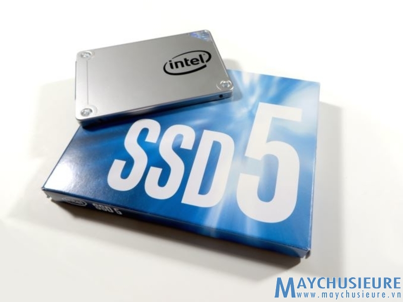 Intel SSD Pro 5400s Series  (1.0TB, 2.5in SATA 6Gb/s, 16nm, TLC)